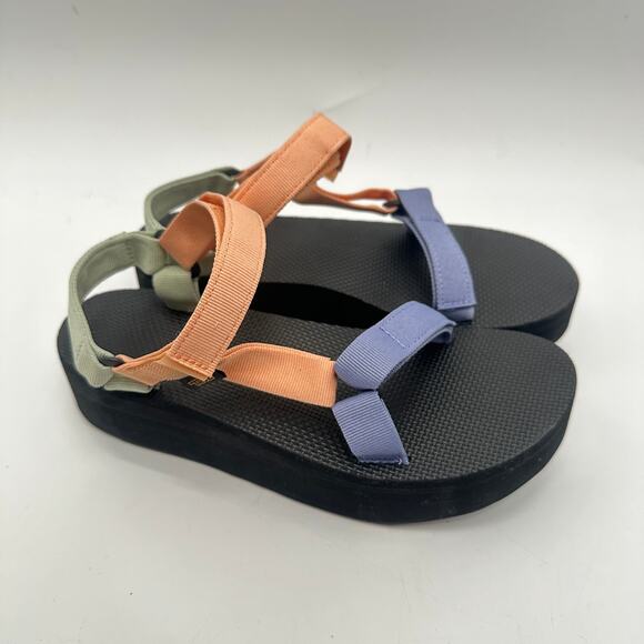 TEVA New without Box Flatform Universal Sandal // 10 - Picture 2 of 8
